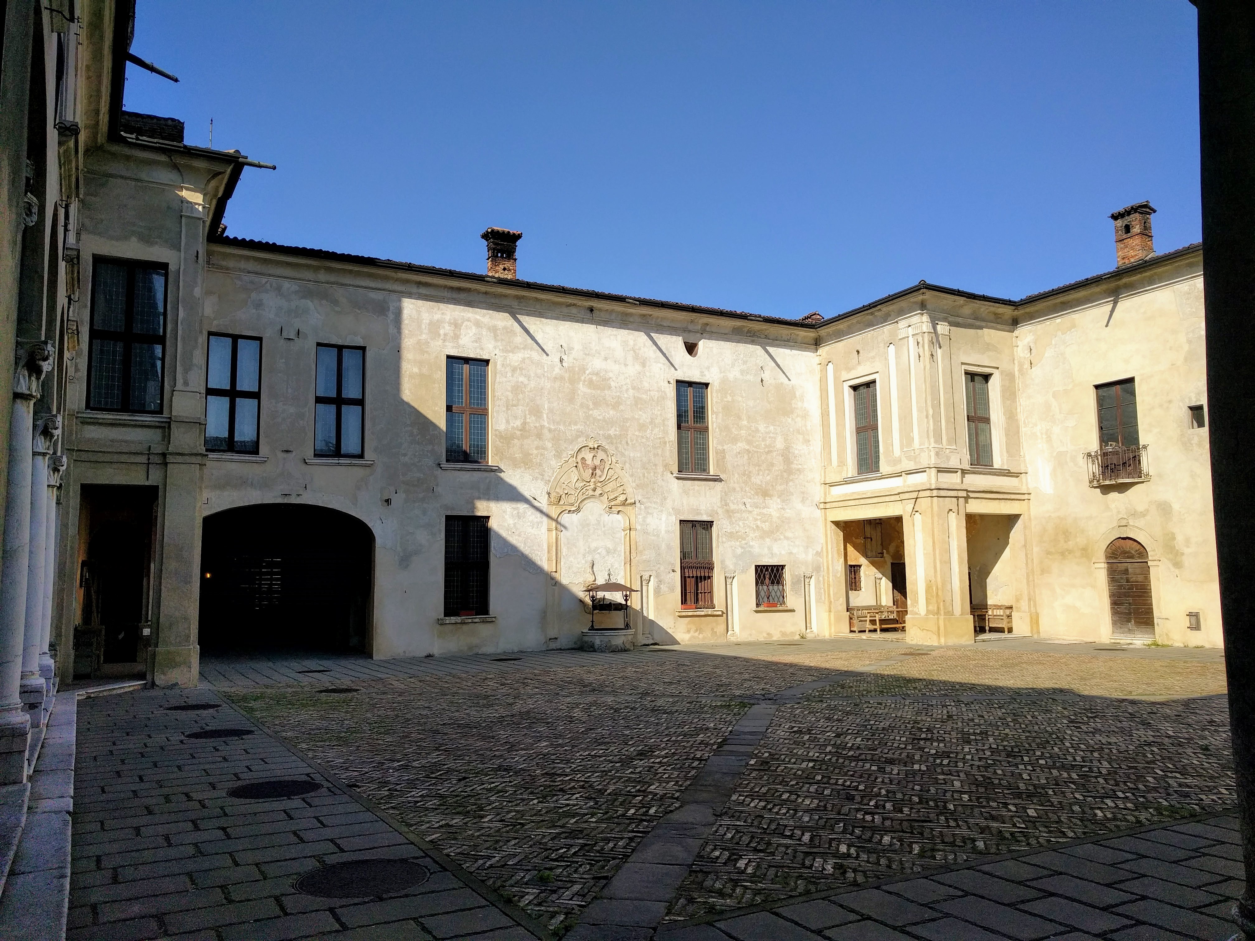 castello di padernello castello di padernello
